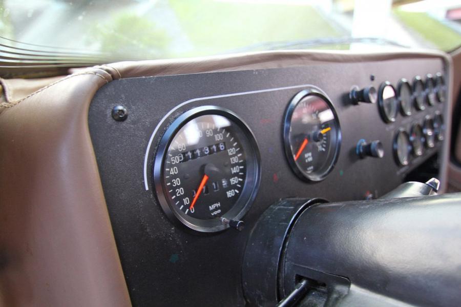 Панель приборов Mosler Consulier Targa 1990 года  (фото 22 из 52)